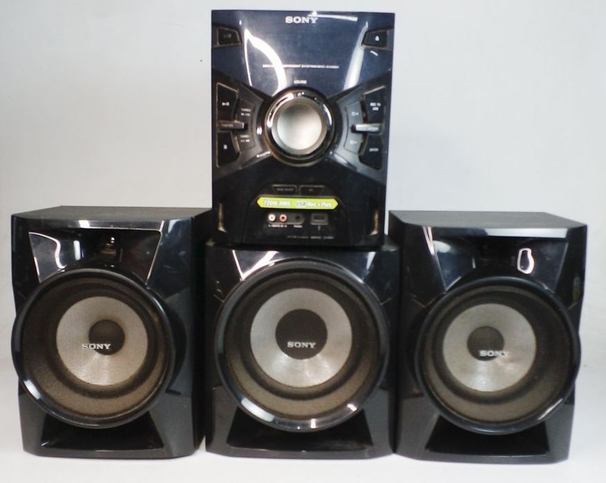 Sony 7900 watt 100% ishlaydi aybi yo‘q usb fleshka dvd radio aux