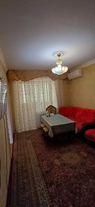 Kvartiraga odam qo'yamiz uy egasi bilan 1 xonasi beriladi maklerskiy