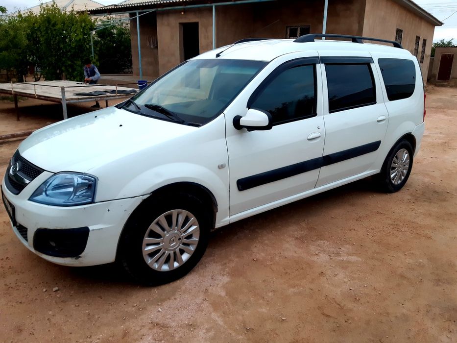 Лада ларгус 2014г