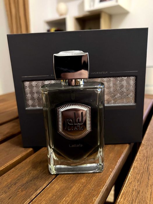 Vand Parfum Barbati Lattafa Liam Grey