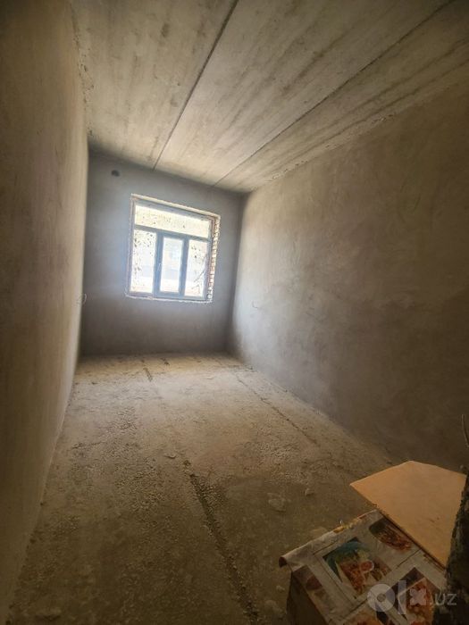 Чустда 3 хонали 81 м² квартира сотилади | 1-қават | Jahon Market орқас