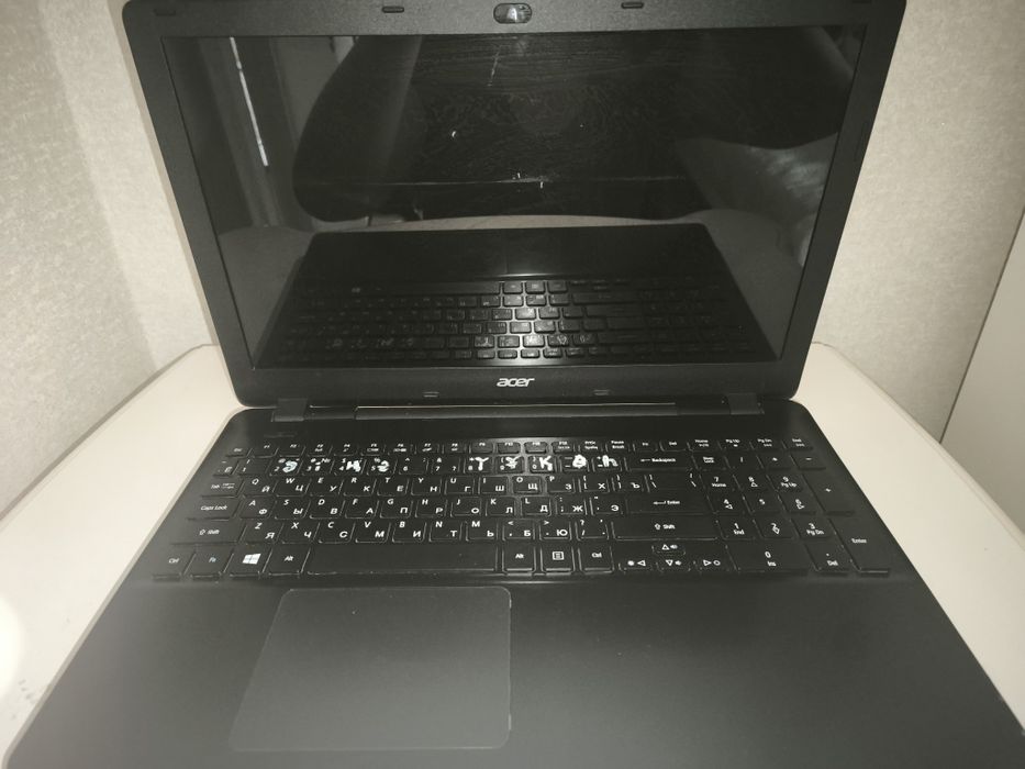 Ноутбук на запчасти