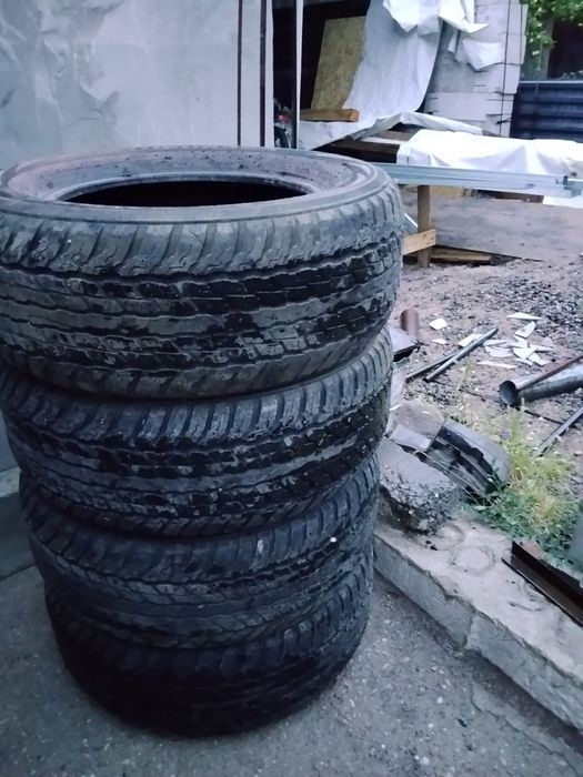 Шины покрышка 285*60 r18