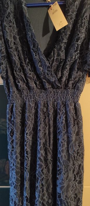 Нова синя, дантелена, елегантна рокля - L размер