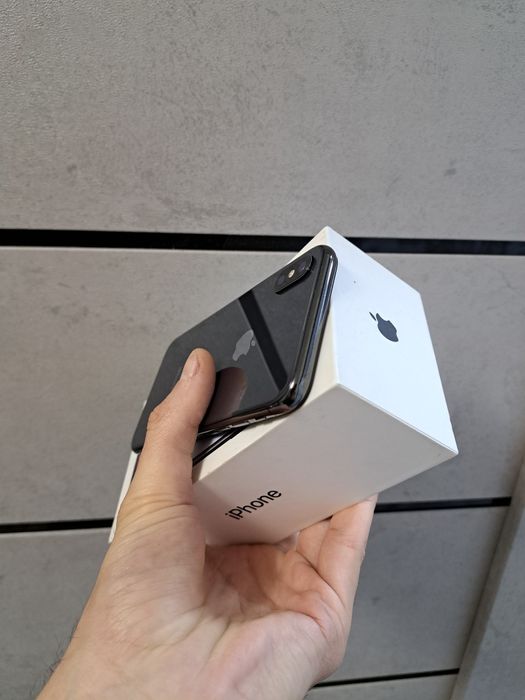 iphone X память 64gb Face id ишлиди коробка документ