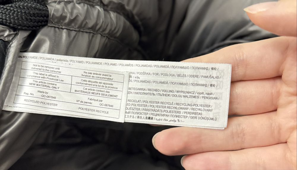 Зимний темно-синий пуховик Mango