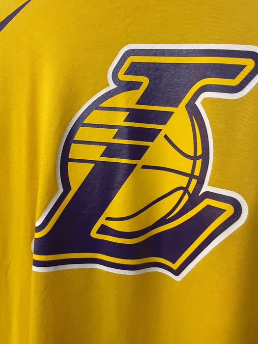 Nike - Los Angeles Lakers T-shirt - size L - stare perfecta