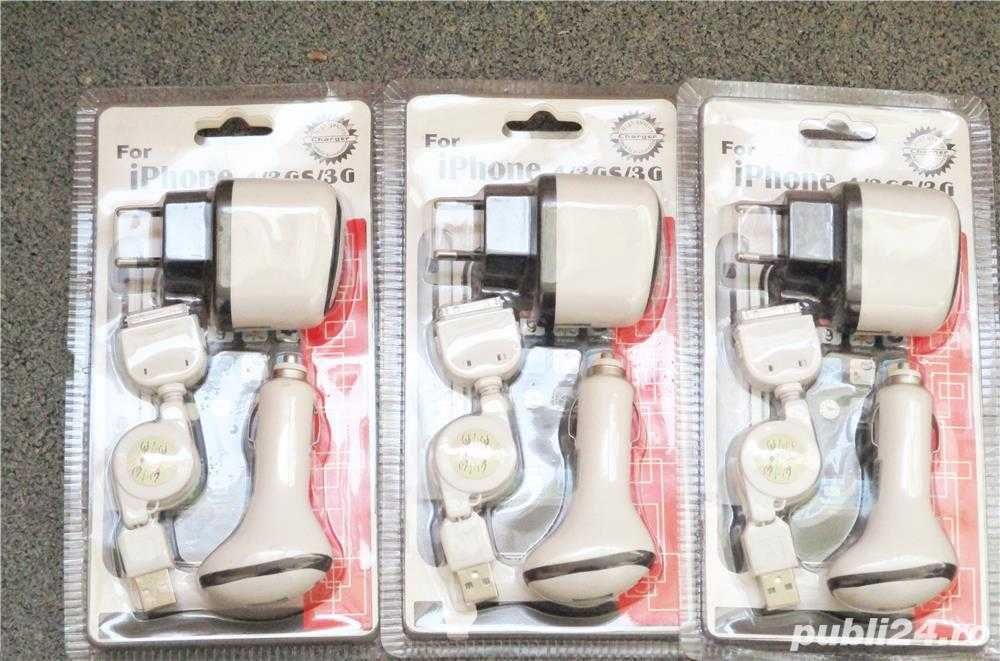Adaptor transformator incarcator de la priza auto 12V la USB 5V.  Sau 220V la USB 5V. Pret 3 lei