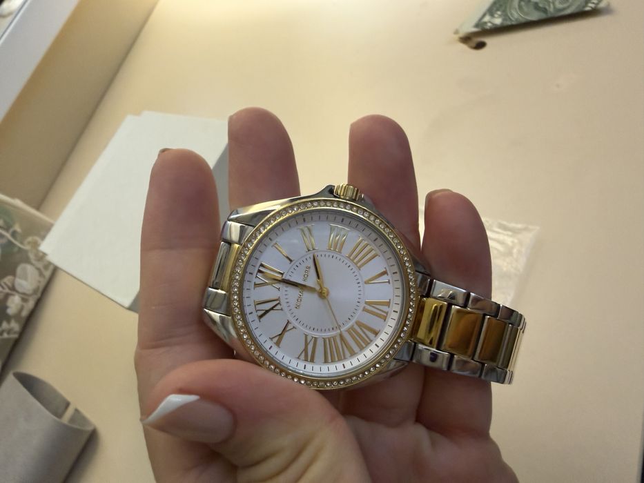 Часы Michael Kors