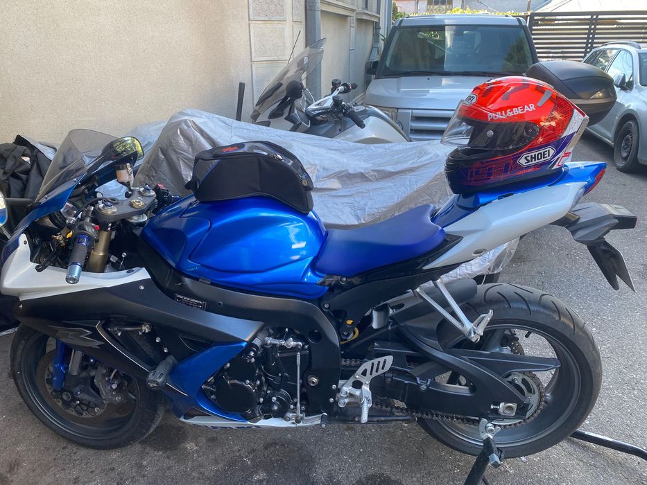 SUZUKI Gsxr 600 K8 - rulaj 14200 km/inmatriculata