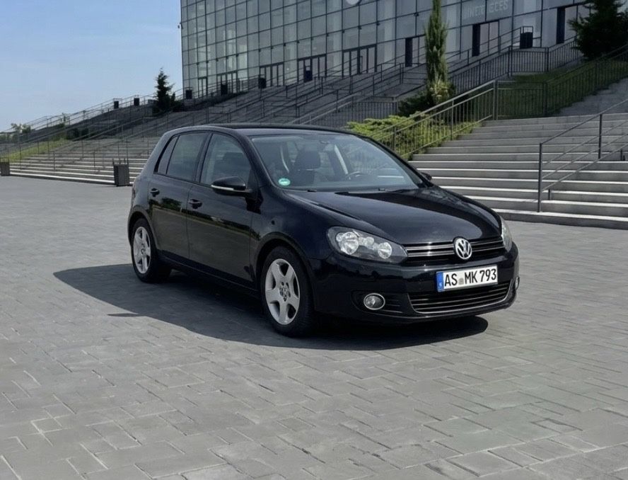 VOLKSWAGEN Golf 2011 — imagine 3