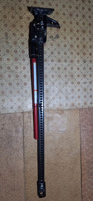 Реечный домкрат хай джэк