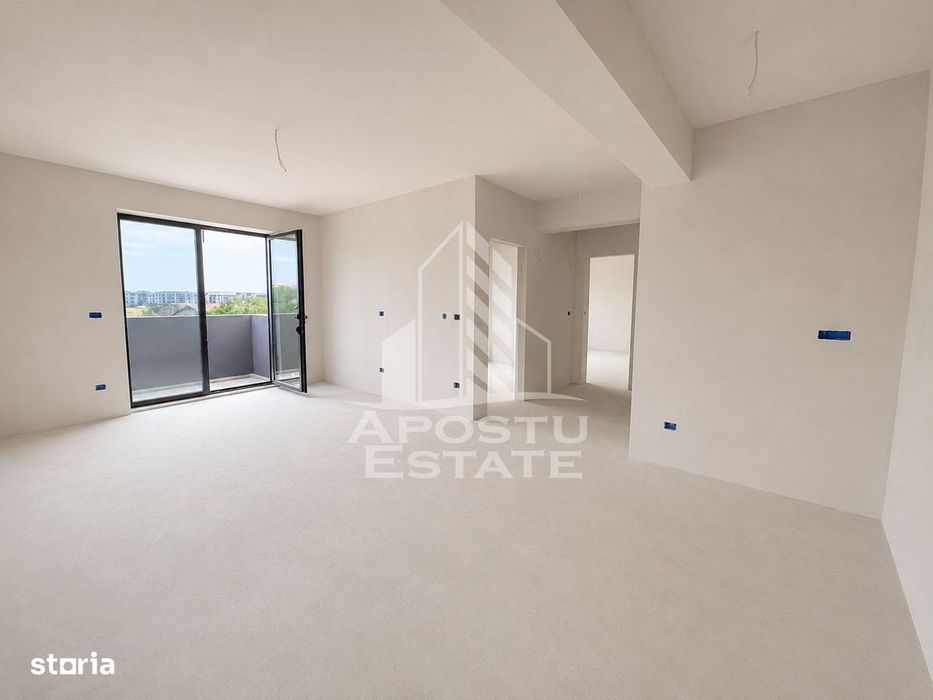 Apartament cu 3 camere, 2 balcoane, zona Planetelor
