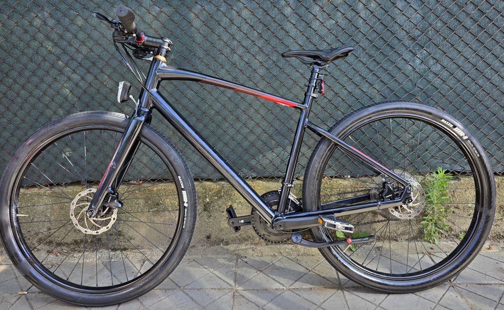 Specialized sirrus 29 M размер 2х9 скорости Проходна ос Хидравлични дискови