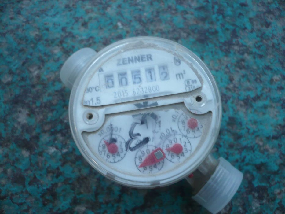 Два водяных счетчика за – 3000 тг.