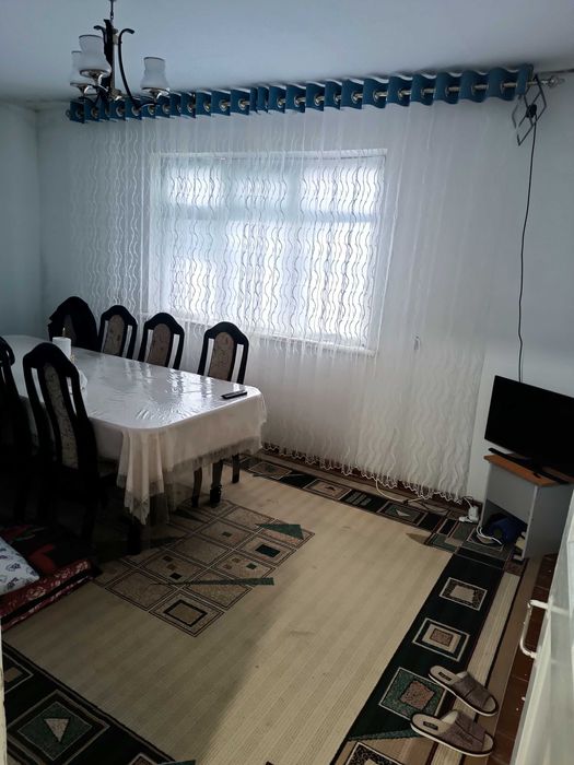 Bekabodda 3xonali kvartira sotiladi