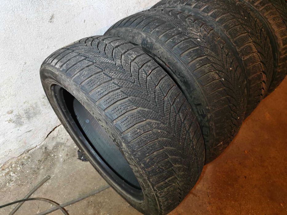 Автомобилни Гуми NEXEN 225 50 18 зимни