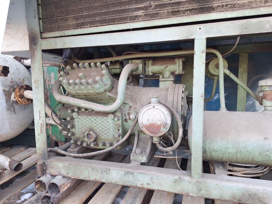 Компрессор в отличном состоянии продам