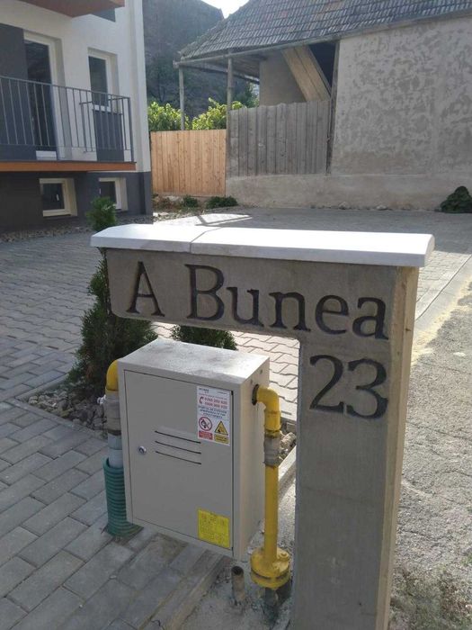Vand apartament 2 dormitoare, bloc nou, centru Turda