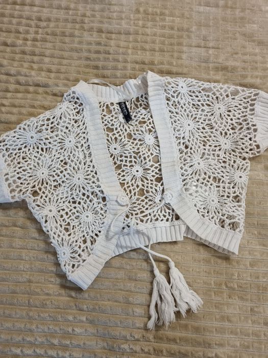 Vând bluze în stare foarte buna