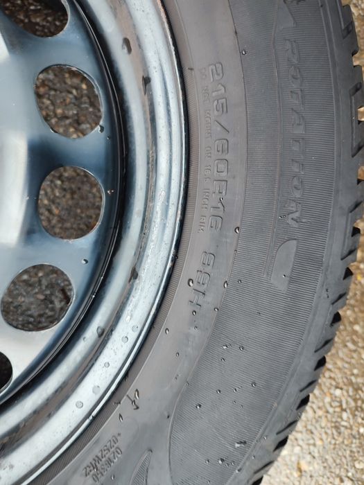 16" 2броя железни джанти с гуми са Vw Passat.