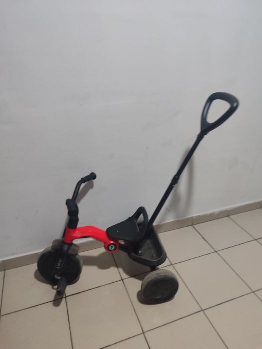 Трехколёсный велосипед