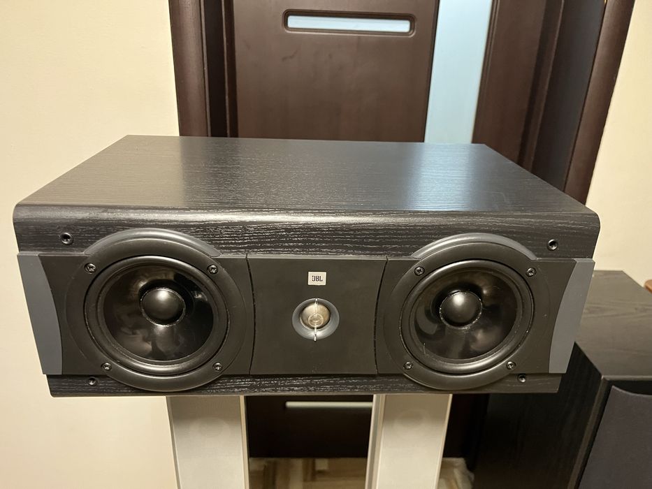 Boxa centru JBL-LX1
