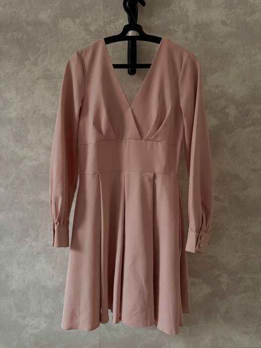 Продам платья в отличном состоянии