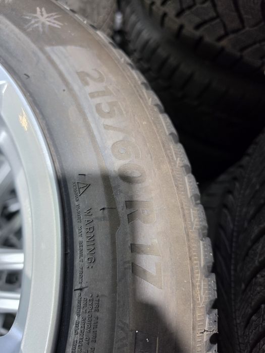 4 бр зимни 215/60/17 Michelin alpine 5