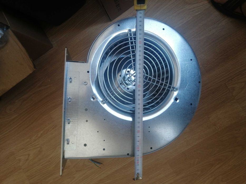 Ventilator centrifugal Hota tip SNACK Volumul de extracție 900 m³/h