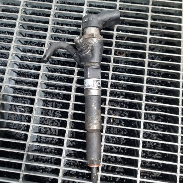 Injector Nissan Qashqai Facelift 1.5 Dci 2010 - 2013 110CP K9K 430 (1580) Diesel Injectie Continental H8200984788 Garantie
