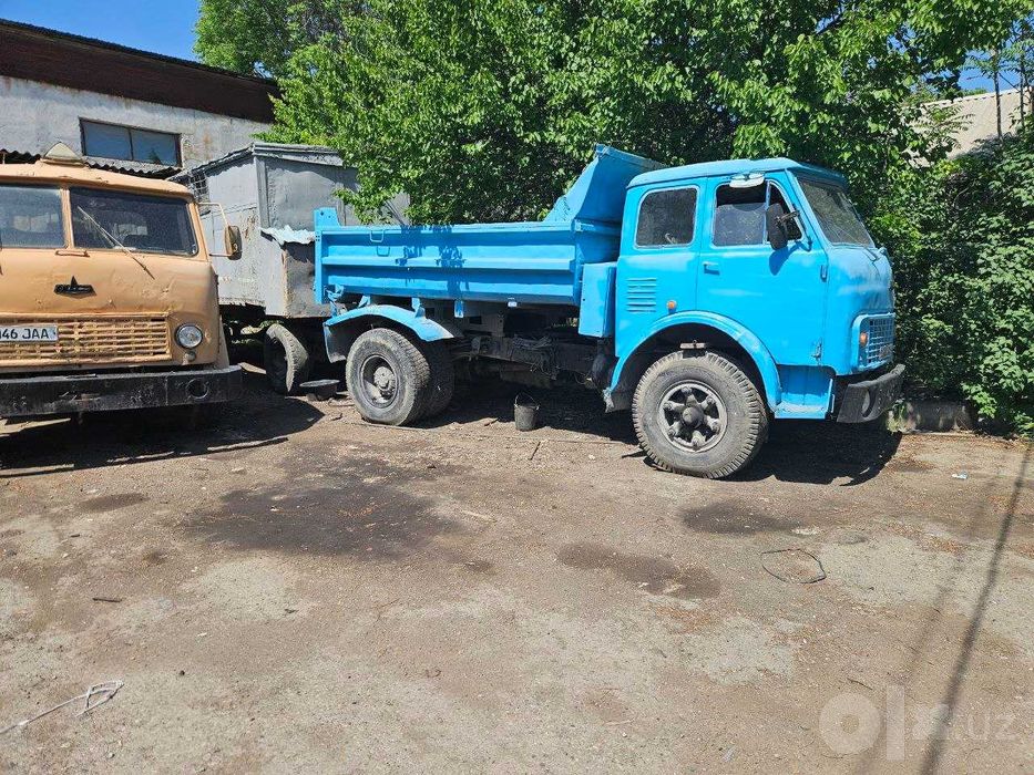 Самосвал МАЗ 500