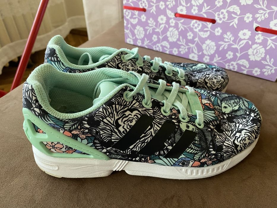 Дамски маратонки (Reebok и Adidas и др)