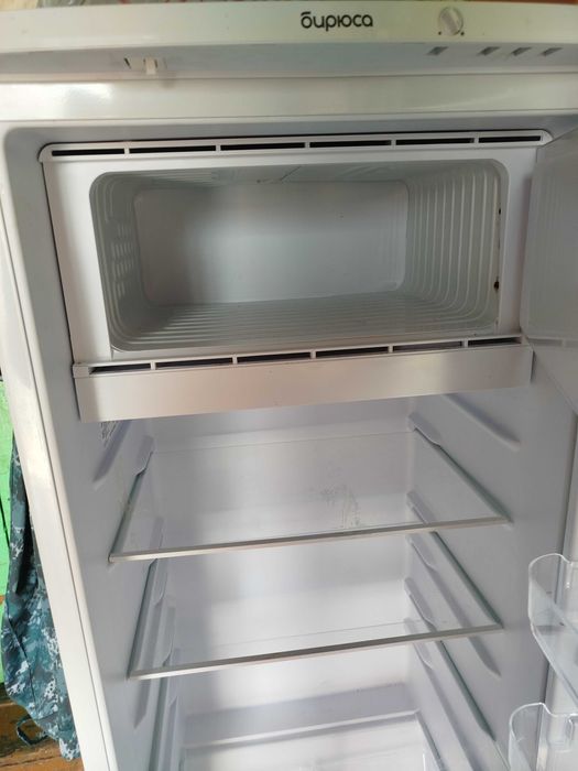 Продам рабочий холодильник