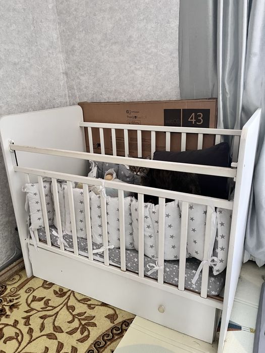 Срочно! Детская кровать б/у