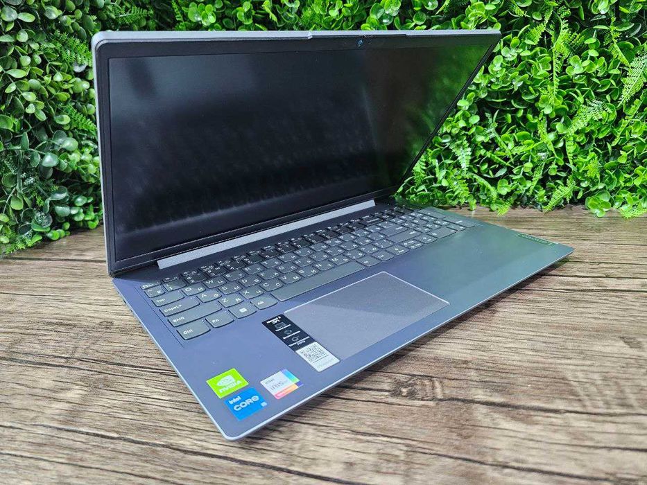 Lenovo Ideapad slim 3 intel i5 8gb 1tb
