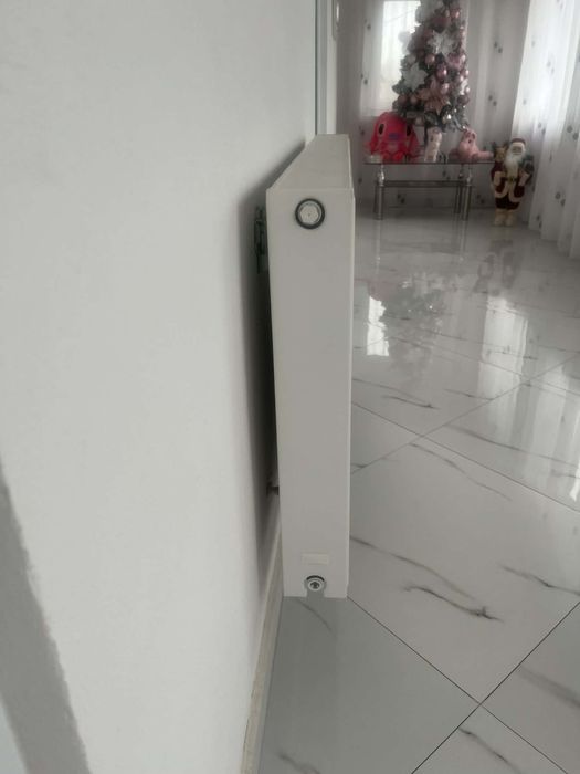 8 calorifere panou oțel tip 22 – noi, nefolosite – diverse mărimi