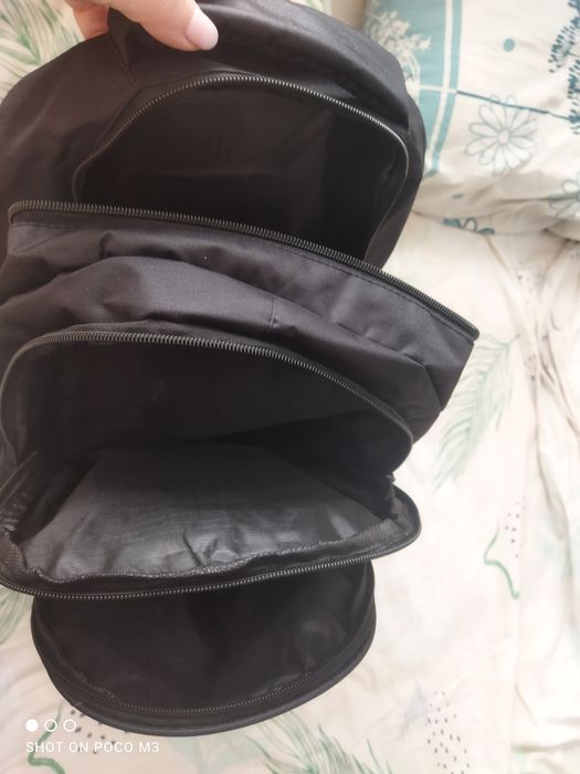 Рюкзак   черный.