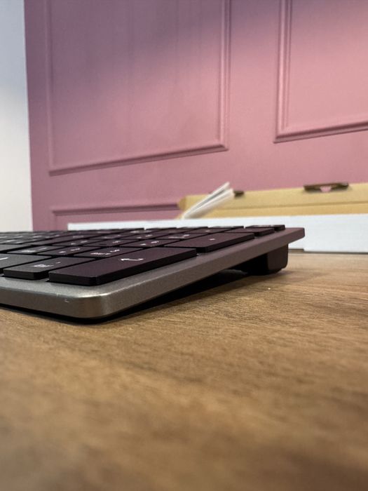 Tastatură UGREEN Wireless Bluetooth – Ultra Slim, Reîncărcabilă