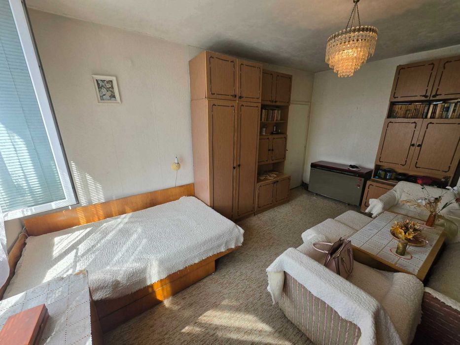 Гарсониера, 43кв.м, кв. Запад 1