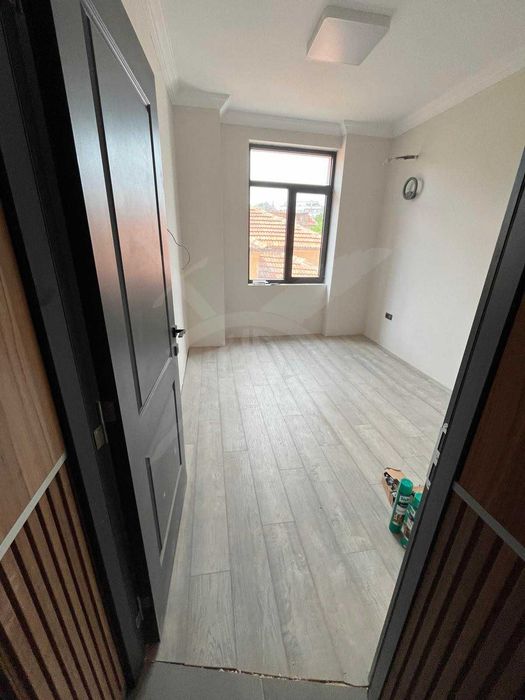 Тристаен апартамент Мараша 61946