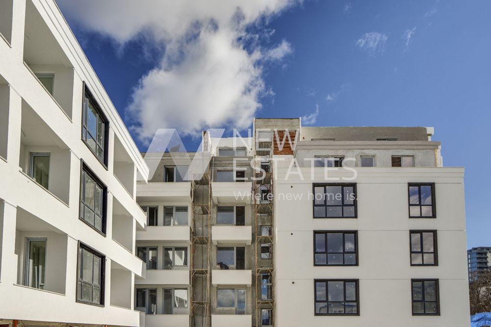 Продава се Тристаен апартамент в София, Кръстова вада - 101 кв.м за 1412 €/кв.м - Снимка #1