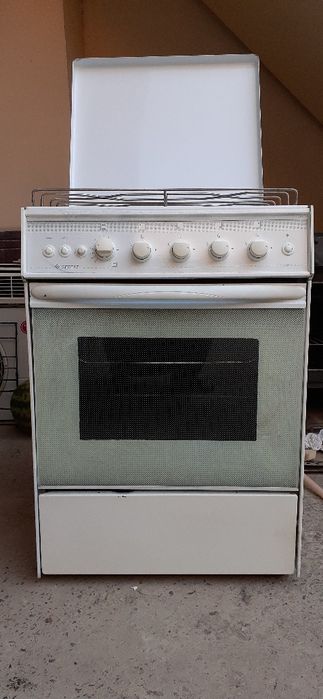 GEFEST газ плитаси сотилади