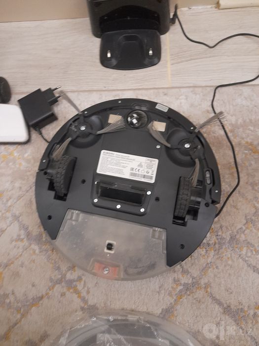 Продаётся робот-пылесос Xiaomi Robot Vacuum E5 (б/у)