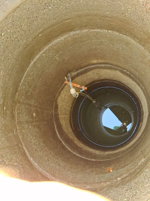 Curatare fantana adancesc