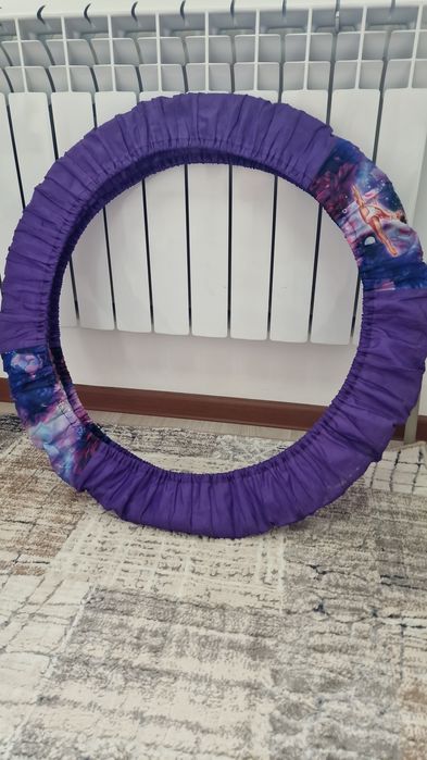 Продам обручи размер 65