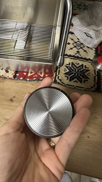 Tamper cu presiune 30lb 51mm