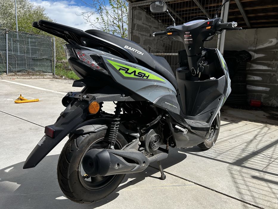 Scuter Barton Flash 50 CC