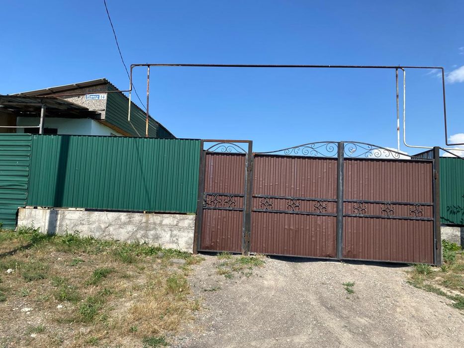 Продам времянку с участком