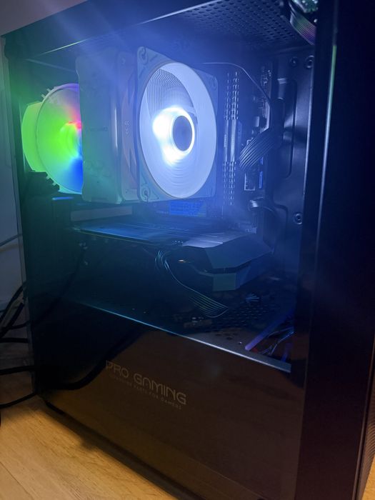 Pc gaming / Calculator Ryzen 5 ,RTX 2060, 16GB RAM Corsair, SSD M.2 + SSD, Windows 11 Pro